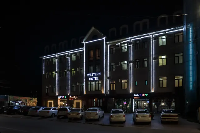 Western Suites Hotel