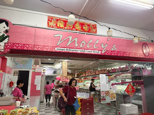 Molly's Nonya Kuehs