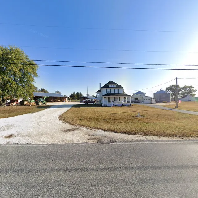 Bishop Farms & Feeds