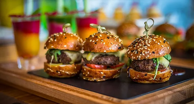 Evolution Restaurant & Bar