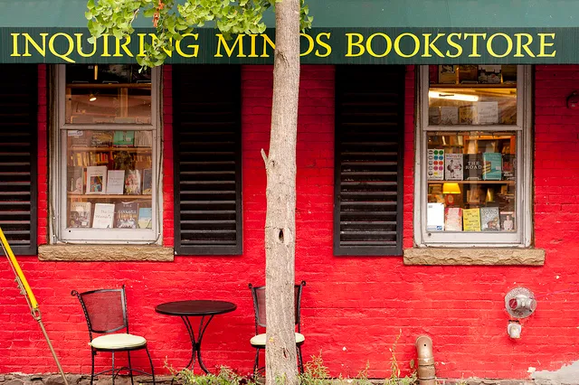 Inquiring Minds Bookstore