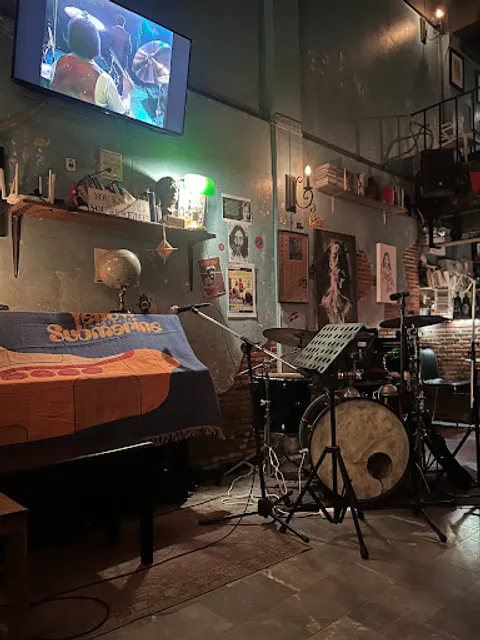 Light My Fire Music and Restaurant