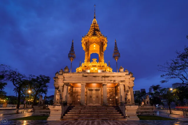 Western Independence Monument Park