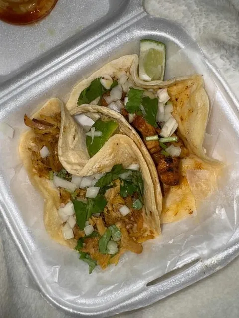 La-Tina's Food Truck