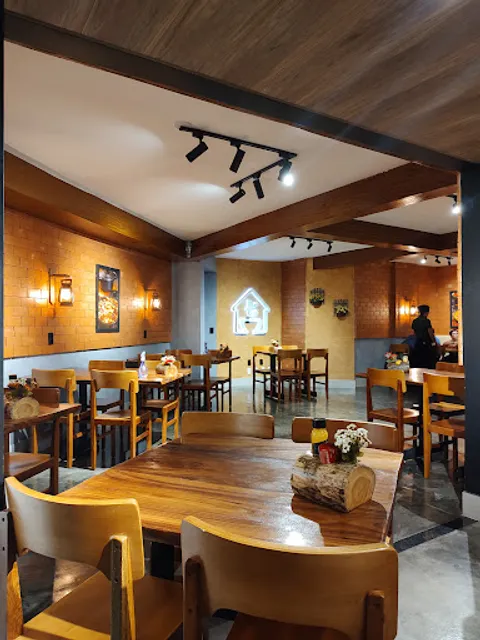 Empadão Goiano da Tânia (Rio Quente)