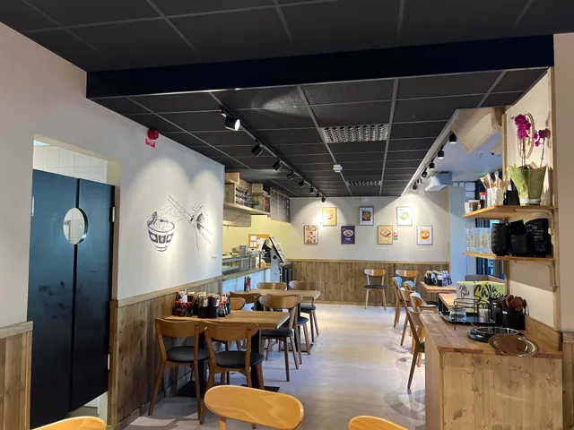 Azuki sushi Fredhäll