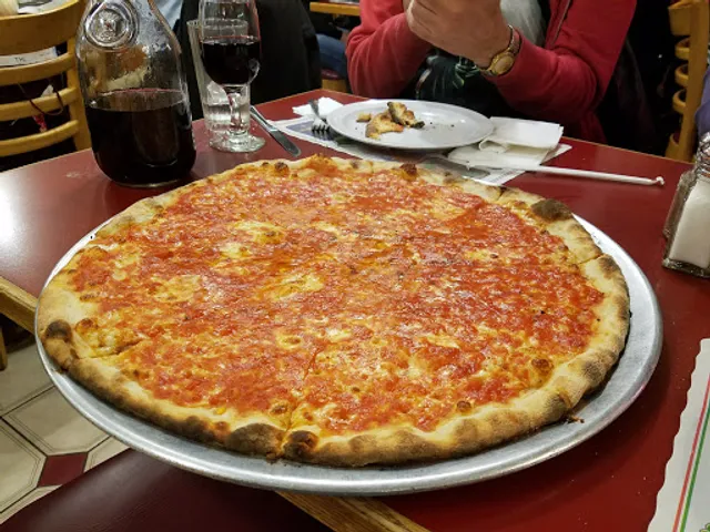 Johnny's Pizzeria