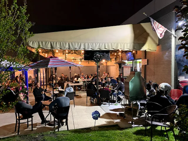 Cafe America & Hookah Lounge