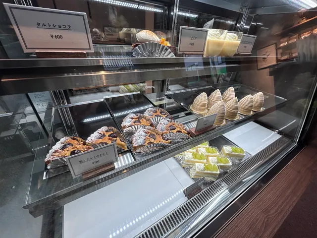 国産紅茶専門店TEAROOM Yoshiki Handa