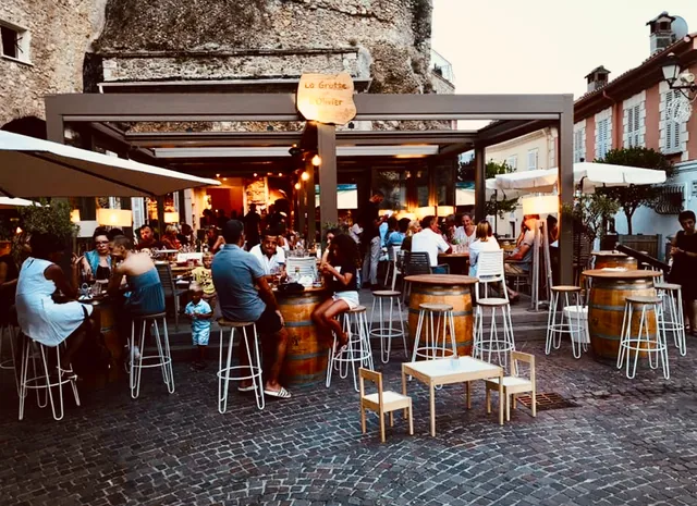 La Grotte & l'Olivier