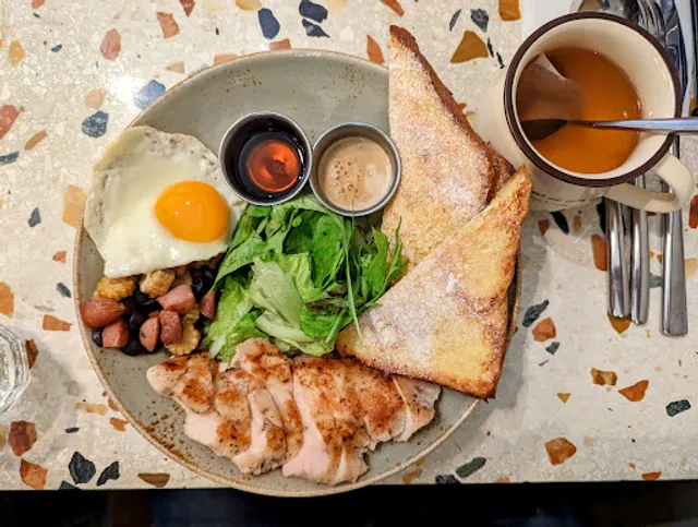 SECOND FLOOR CAFE Taoyuan Taimall