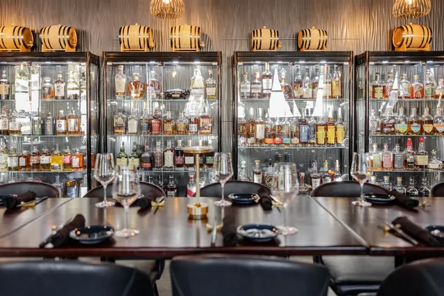 Hush Sushi, Kitchen & Bar