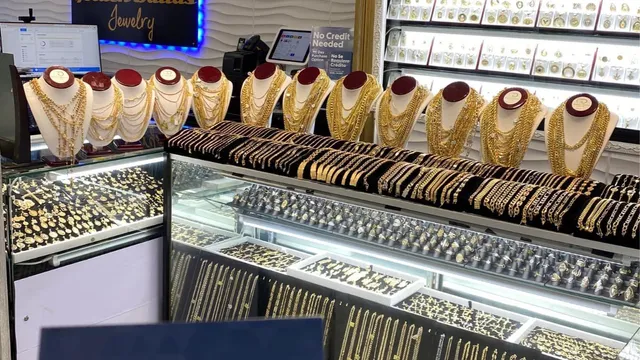 Golden Dallas Jewelry