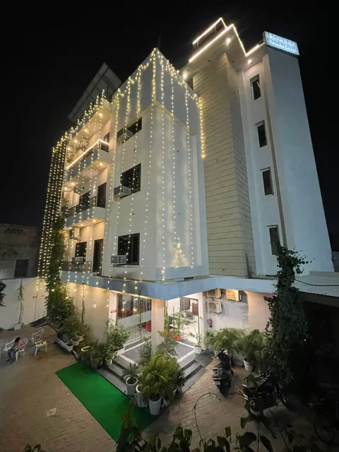 HOTEL OMKAR