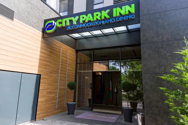 City Park Inn