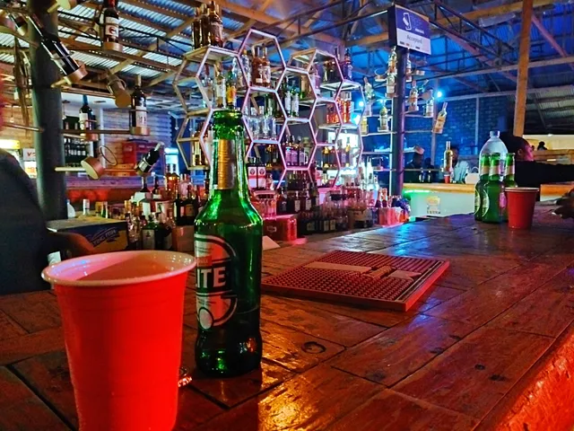 Billy's River Lounge