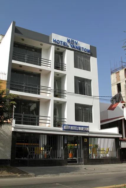 Hotel Vanetom - Santa Victoria