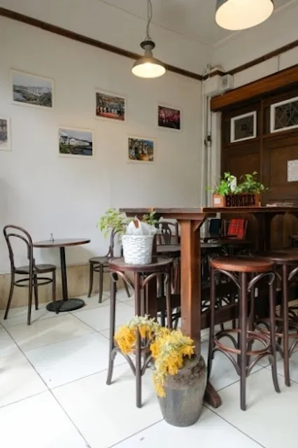 Cafe & Pub Kensington