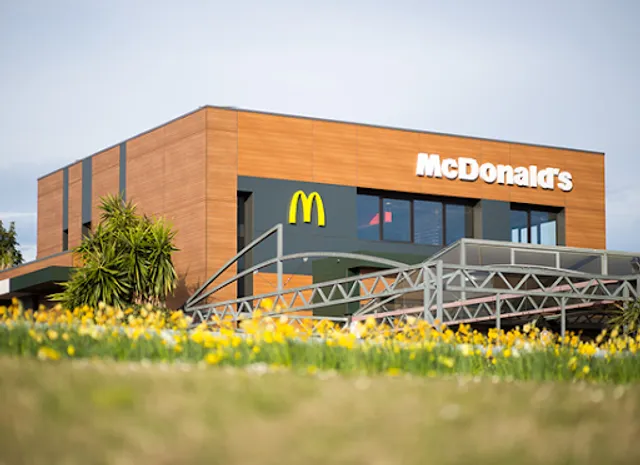 McDonald's Ville Active