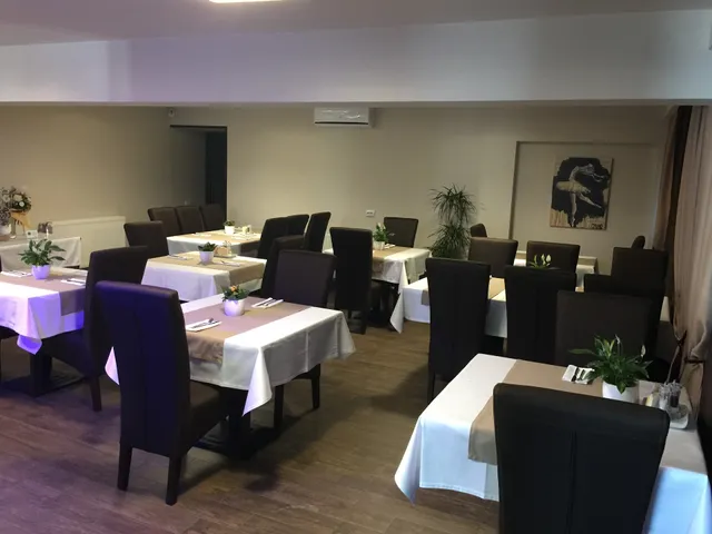 Gorgeous Villa & Restaurant