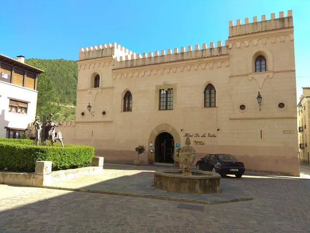 Hotel De La Villa