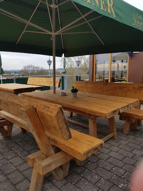 Gaststatte Elf am Roderburg