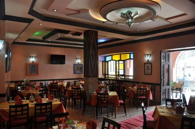 Galas : Café & Restaurant