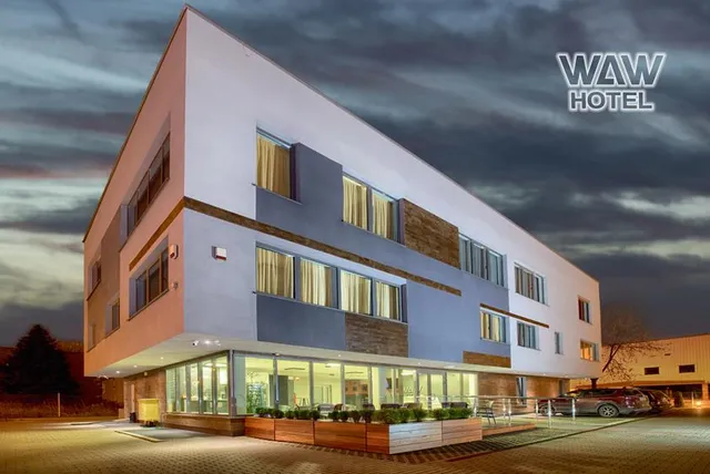 Waw Hotel Okęcie Airport