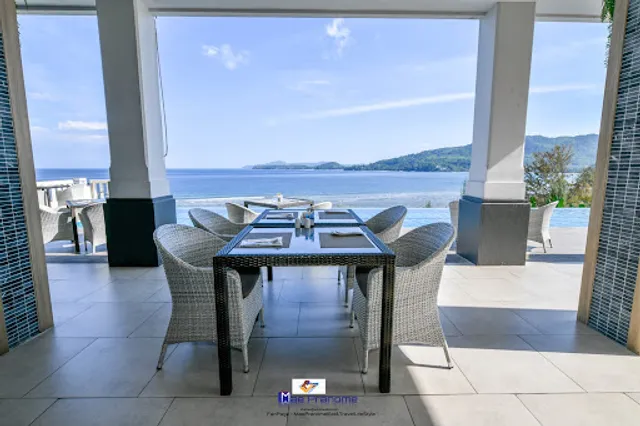 Blue Sea Restaurant by Namaka Resort Kamala