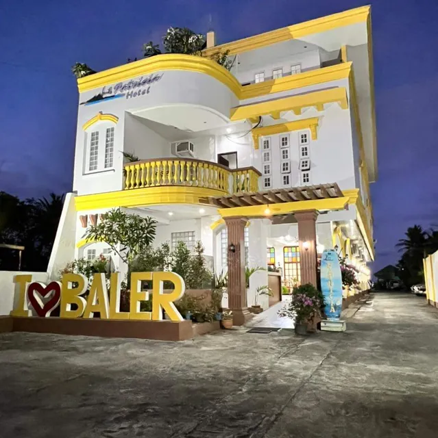 La Patricia Hotel and Restaurant