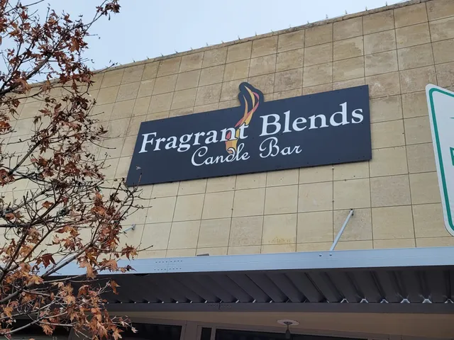 Fragrant Blends Candle Bar