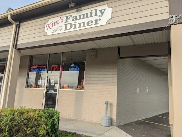 Kim's Family Diner