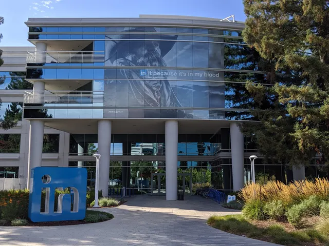 LinkedIn Corporation - Building 1000(LSNS)