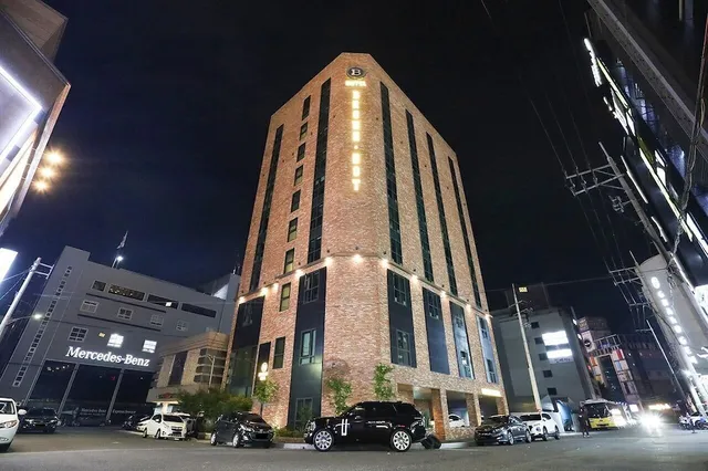 Brown-Dot Hotel Ulsan Samsan