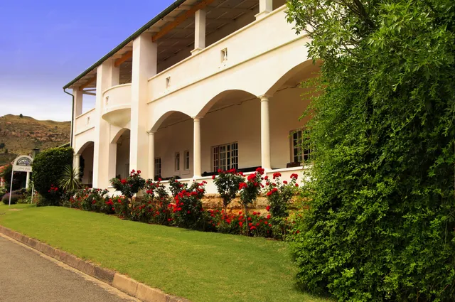 Mountain View Country Inn / Lady Grey Hotel