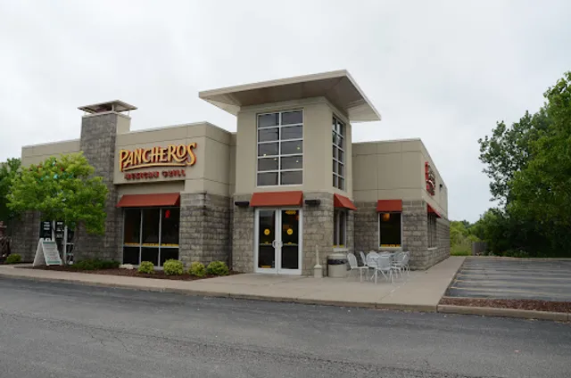 Pancheros Mexican Grill - Davenport Utica Ridge