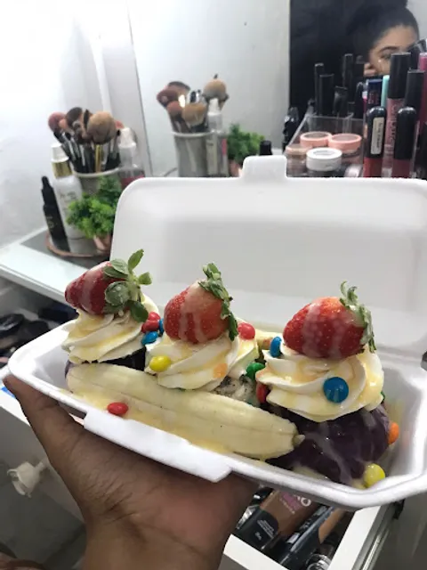 Estrada do Açaí e Burger