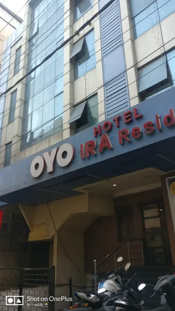 Hotel ira Residency