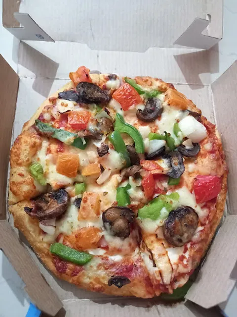 Domino's Pizza | Shambhaji Nagar, Aurangabad