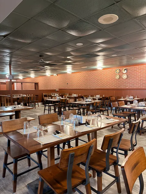 The Spices Restaurant & Bar Green Bay