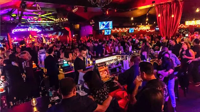 Gaslamp Music + Bar + Kitchen