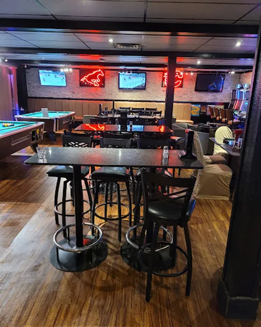 Koko's Restaurant and Sports Bar(Now Hangout Sports Bar, Restaurant & Party Hall)