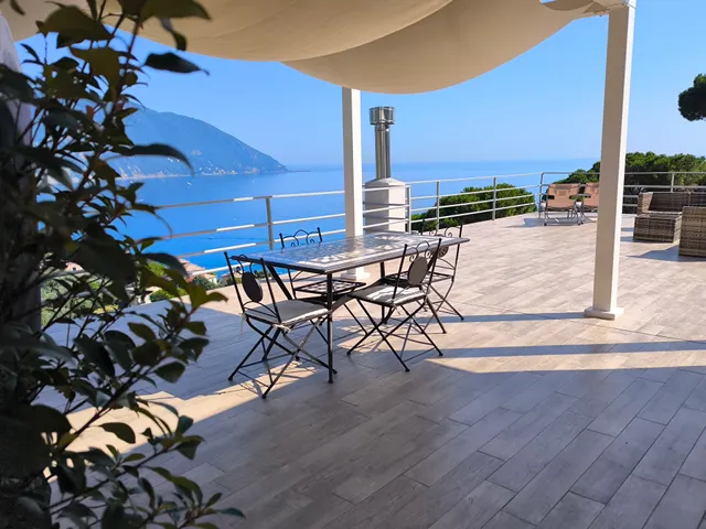 Counting Stars - Villa Carpediem