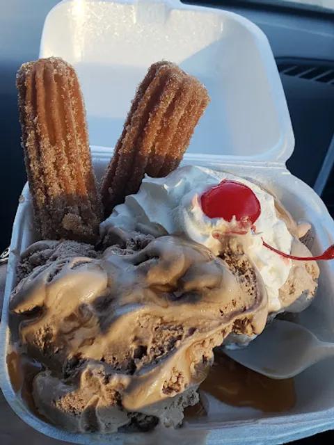 Strawberries N' Cream