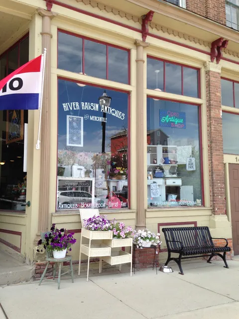 River Raisin Mercantile