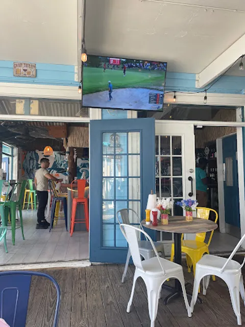 Sea Monkey Tavern & Grill