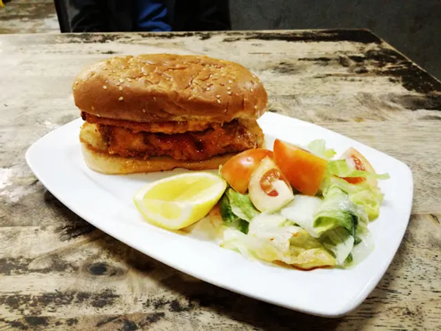 Maz Cafe and Catering