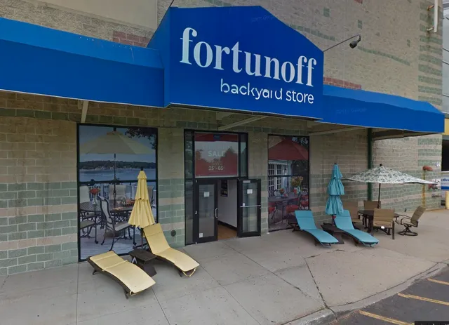 Fortunoff Backyard Store