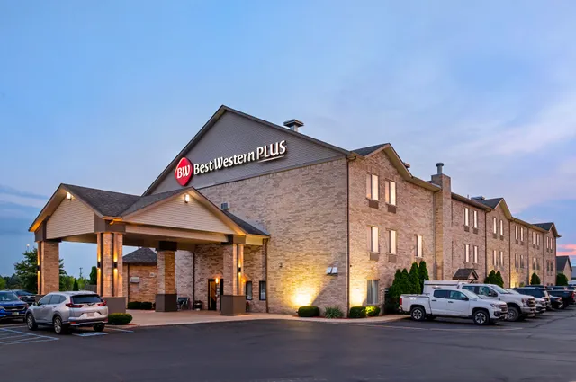 Best Western Plus Howe Inn