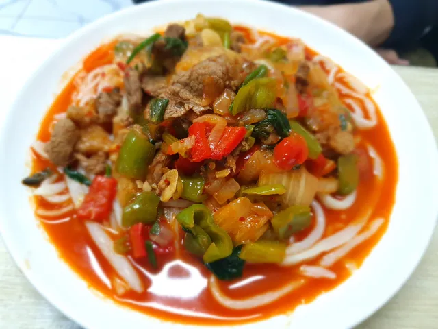 Muras, Uygurskoye Kafe